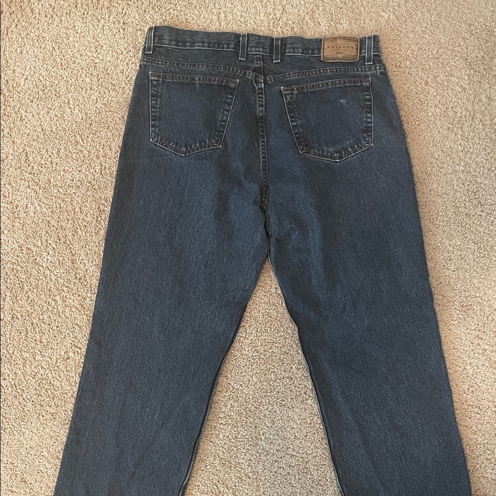 Arizona Jean Company Men's Relaxed Dark Blue Jeans